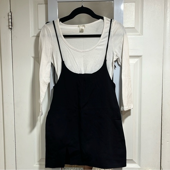 Scoop Neck Body Suit Included with Midi Skirt - Picture 5 of 5